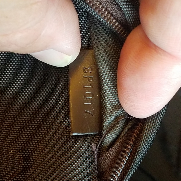 SOLD@! Authentic Louis Vuitton Ebene Pegase 55 - Picture 9 of 13